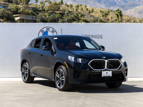 Certified 2025 BMW X2 xDrive28i w/ M Sport Package image 2