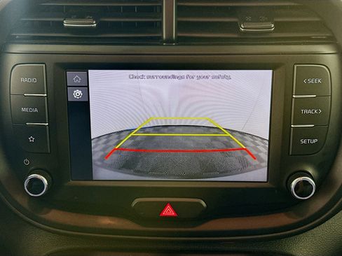 Used 2025 Kia Soul LX w/ LX Technology Package image 21