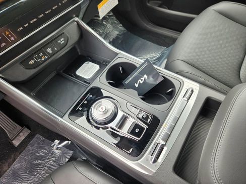 New 2026 Kia Carnival SX Prestige FWD image 19