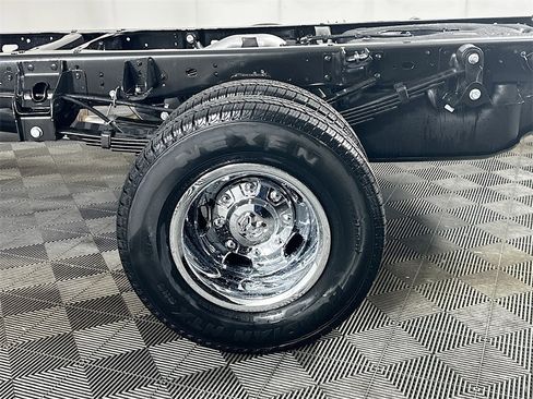 New 2026 RAM 3500 Tradesman image 16