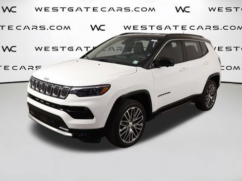 Used 2023 Jeep Compass Limited w/ Elite Group AWD/4WD image 1