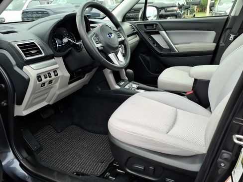 Used 2018 Subaru Forester 2.5i Premium AWD/4WD image 14