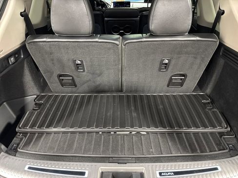 Used 2025 Acura MDX SH-AWD w/ Technology Package image 38