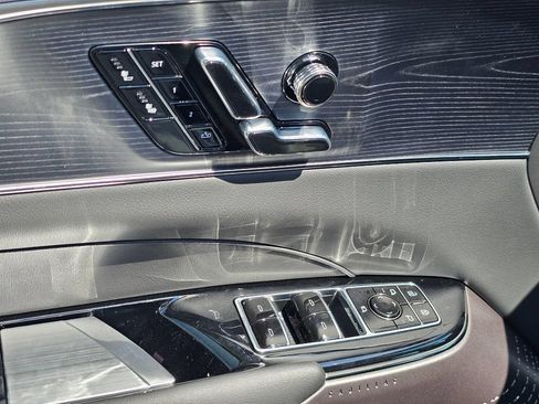New 2026 Cadillac Lyriq Sport AWD/4WD image 22