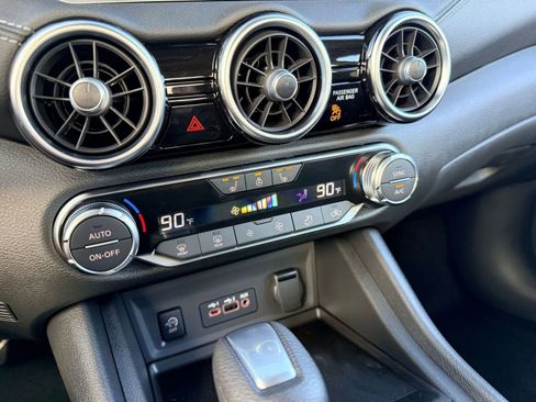 New 2025 Nissan Sentra SV image 27