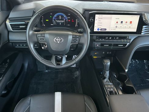 Used 2025 Toyota Camry SE w/ Multimedia Upgrade Package FWD image 13