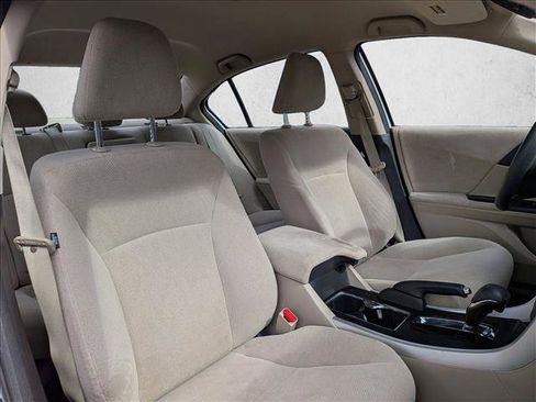 Used 2013 Honda Accord LX image 19