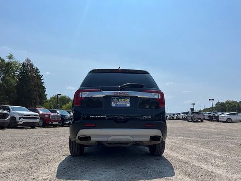 Used 2023 GMC Acadia SLT w/ Preferred Package AWD/4WD image 9