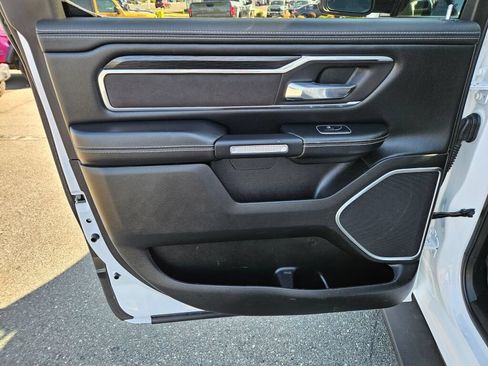 Used 2023 RAM 1500 Laramie AWD/4WD image 13