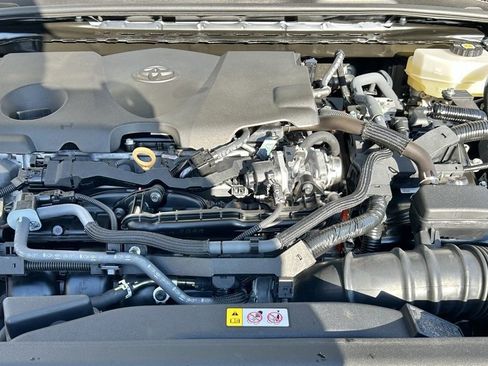 Certified 2025 Toyota Camry SE image 23