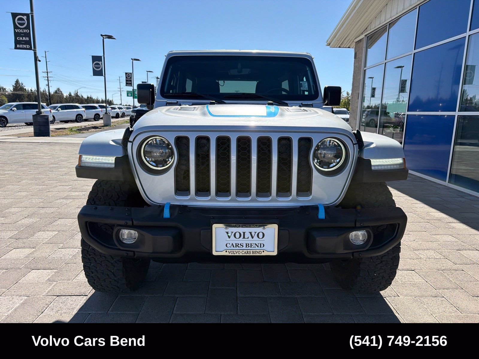 Used 2023 Jeep Wrangler Unlimited Rubicon 4xe w/ Steel Bumper Group AWD/4WD image 3