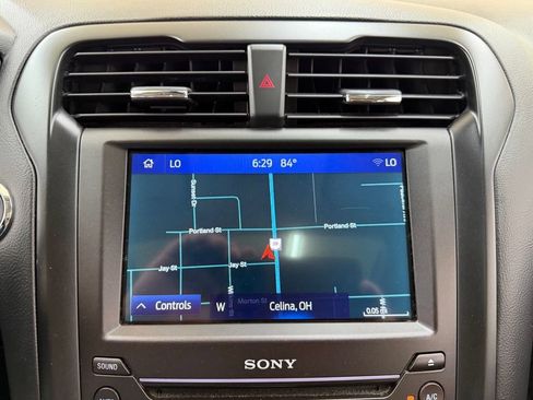 Used 2019 Ford Fusion Titanium FWD image 24