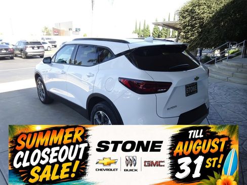 Certified 2023 Chevrolet Blazer LT w/ Convenience Package FWD image 5