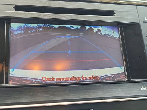 Used 2013 Toyota Avalon XLE Touring image 20