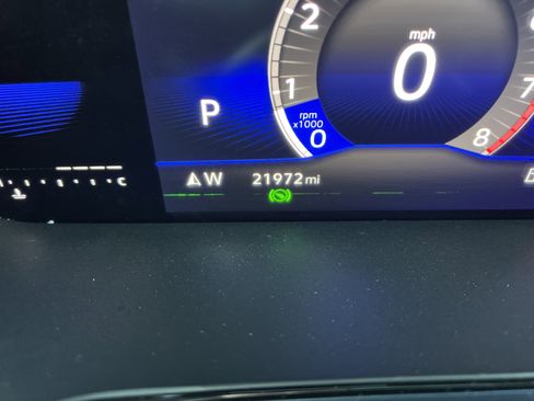 Used 2023 Volkswagen Taos SE w/ Panoramic Sunroof Package image 21