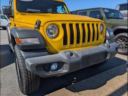 Used 2021 Jeep Wrangler Sport S image 20