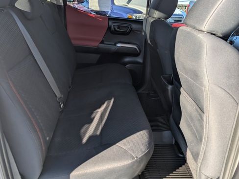 Used 2021 Toyota Tacoma SR5 image 18
