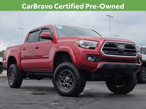 Used 2018 Toyota Tacoma SR5 AWD/4WD image 2