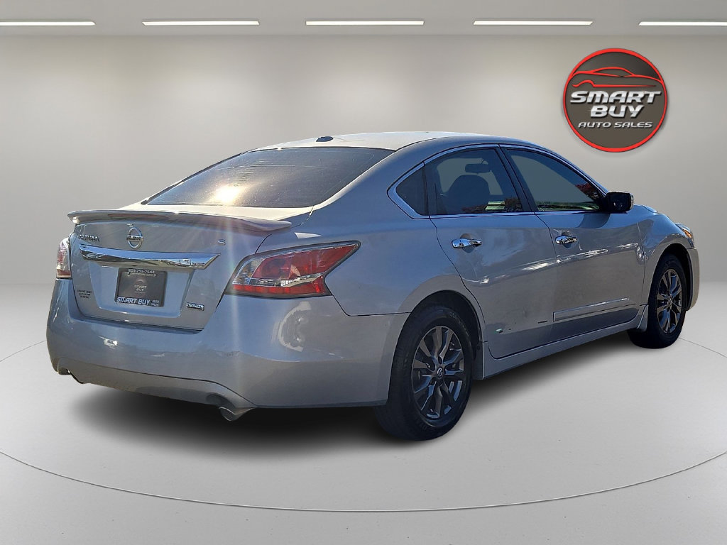 Used 2015 Nissan Altima 2.5 S w/ Special Edition Package FWD image 5
