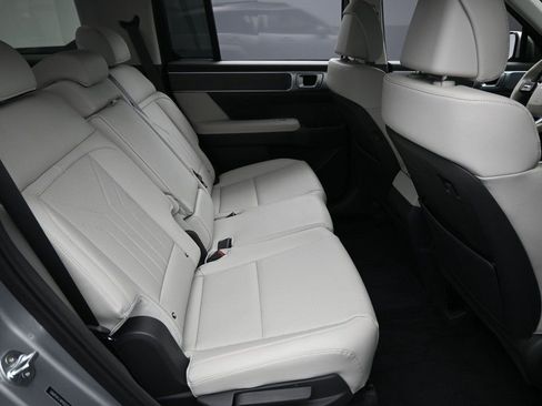 Used 2024 Hyundai Santa Fe SEL image 30