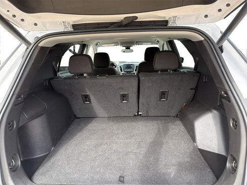 Used 2024 Chevrolet Equinox LT image 13