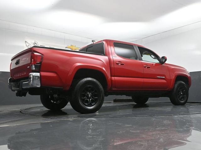 Used 2022 Toyota Tacoma SR5 RWD image 32