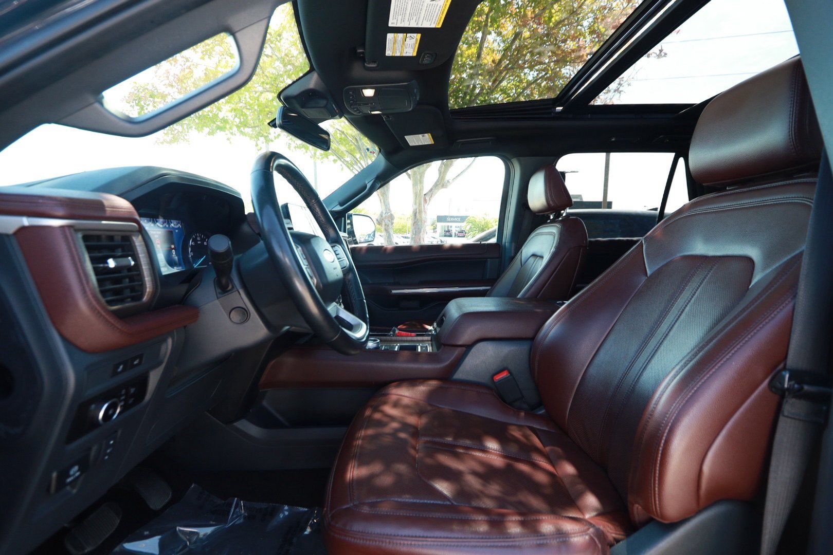 Used 2023 Ford Expedition Max Limited RWD image 18