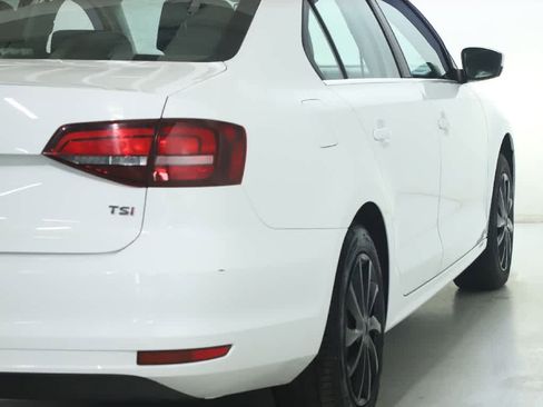 Used 2017 Volkswagen Jetta S FWD image 43