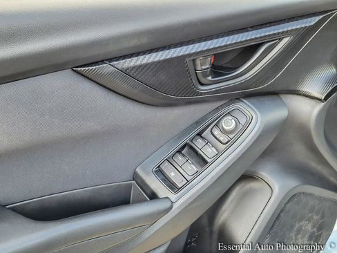 Used 2023 Subaru Crosstrek 2.0i Premium image 14