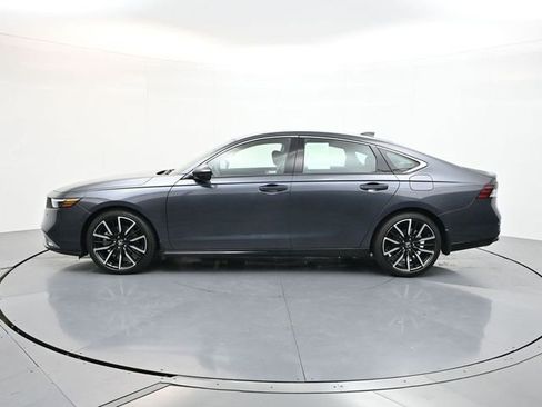 Used 2023 Honda Accord Touring image 8
