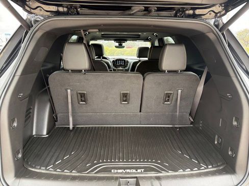 Used 2023 Chevrolet Traverse Premier w/ Redline Edition image 14