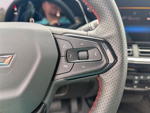 New 2026 Chevrolet Trax RS w/ Sunroof Package FWD image 26