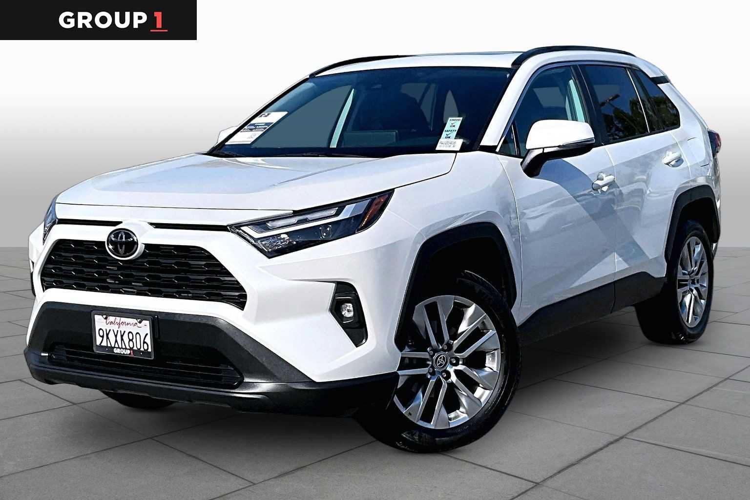 Used 2024 Toyota RAV4 XLE Premium w/ Weather Package FWD image 1