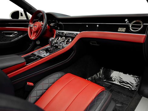 Used 2020 Bentley Continental GT AWD/4WD image 2