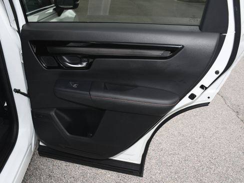 Certified 2024 Honda CR-V Sport Touring image 21