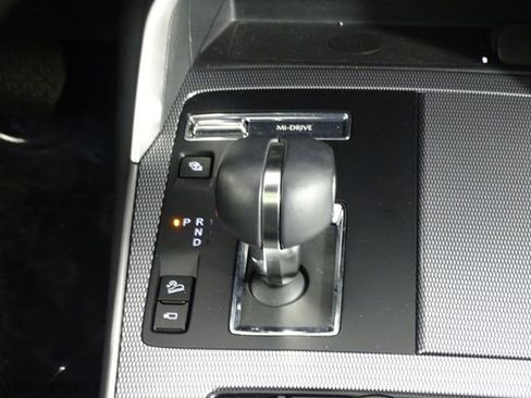 Used 2024 MAZDA CX-90 Plug-In Hybrid w/ Premium Plus image 37