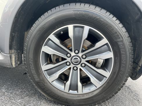 Used 2017 Nissan Armada SL RWD image 12