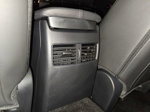 Used 2024 MAZDA CX-30 AWD 2.5 S w/ Preferred Package image 16