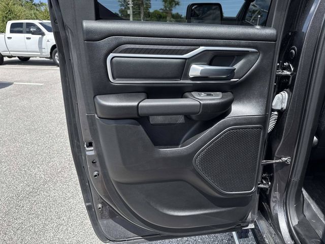 Used 2025 RAM 1500 Big Horn AWD/4WD image 9