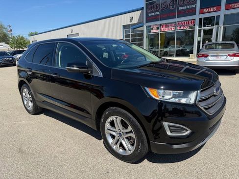 Used 2018 Ford Edge Titanium AWD/4WD image 2