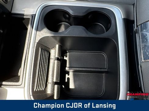 Used 2019 RAM 1500 Warlock AWD/4WD image 29