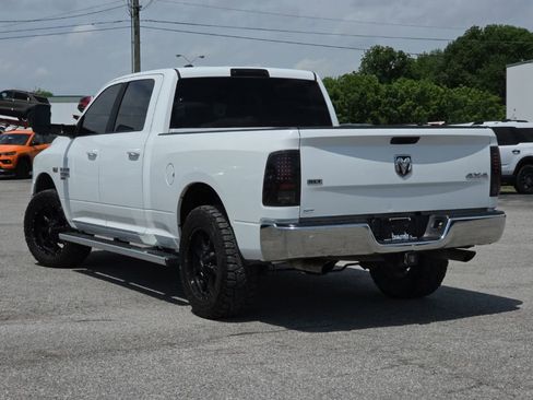 Used 2020 RAM 1500 Classic SLT AWD/4WD image 5
