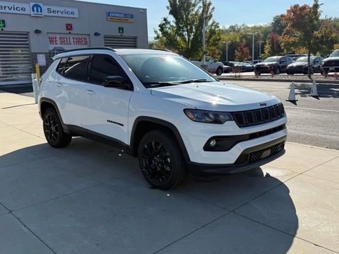 New 2025 Jeep Compass Latitude w/ Sun & Sound Group image 6