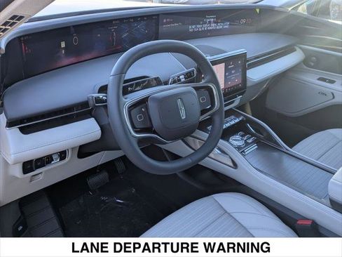 New 2026 Lincoln Nautilus Reserve w/ Jet Appearance Package image 8