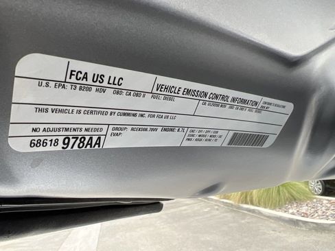 Used 2024 RAM 2500 Tradesman w/ Chrome Appearance Group image 27