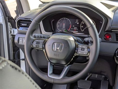 New 2025 Honda Pilot EX-L image 13