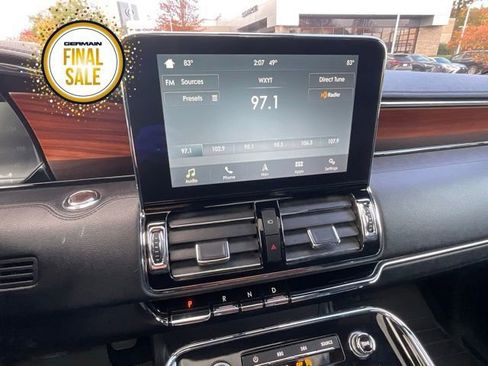 Used 2019 Lincoln Navigator L Reserve image 16