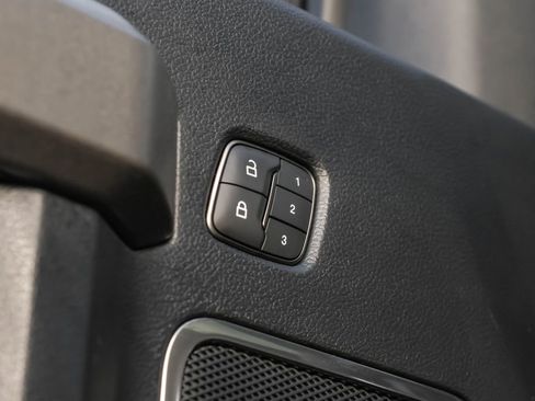 Used 2020 Ford F150 Raptor w/ Equipment Group 802A Luxury image 53