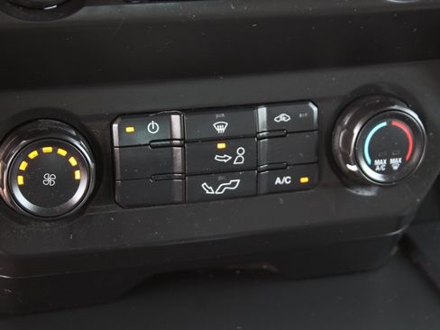 Used 2018 Ford F150 XL w/ XL Power Equipment Group image 26