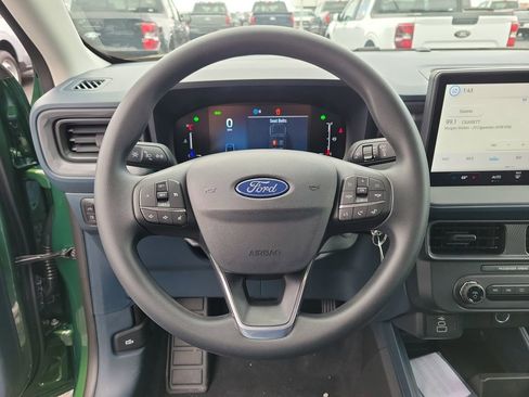 New 2025 Ford Maverick XL image 22